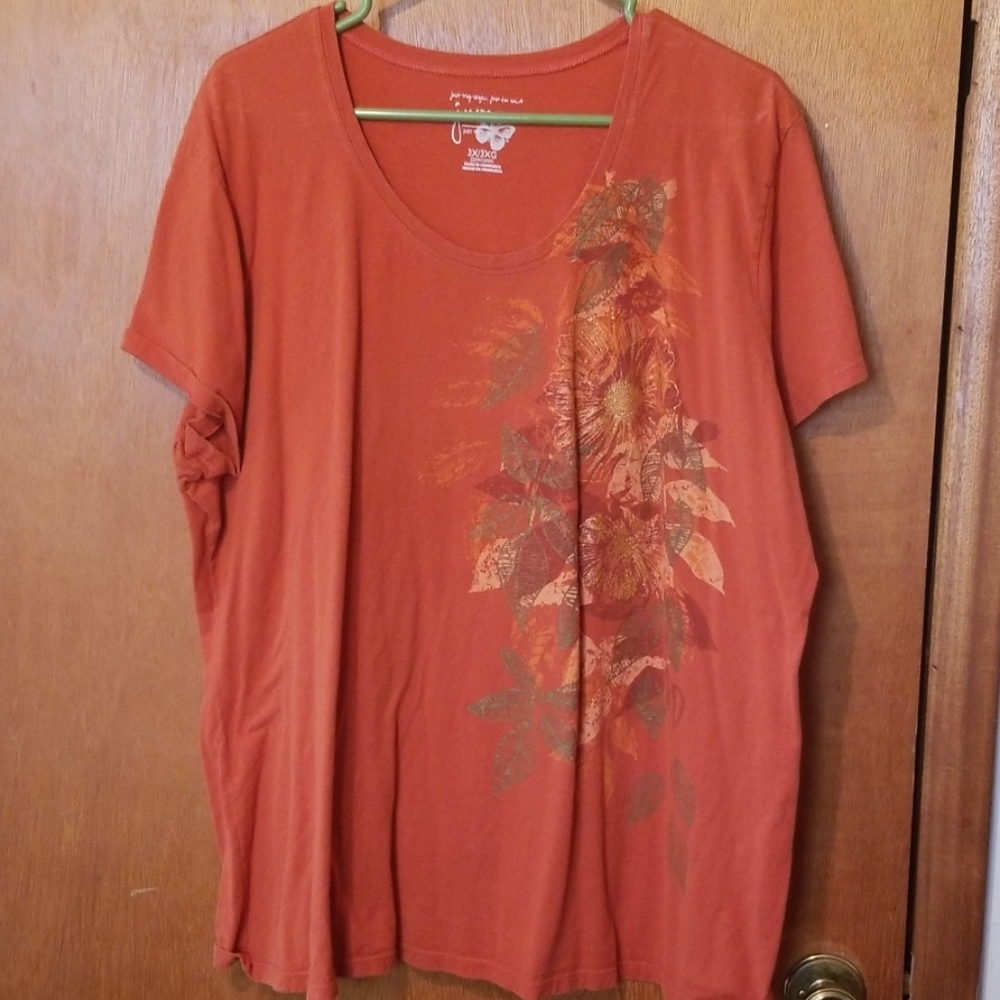 Orange tshirt